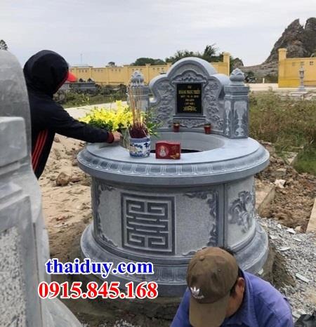 Mẫu mộ tròn bằng đá xanh Thanh Hóa cất tro cốt hỏa táng đẹp nhất