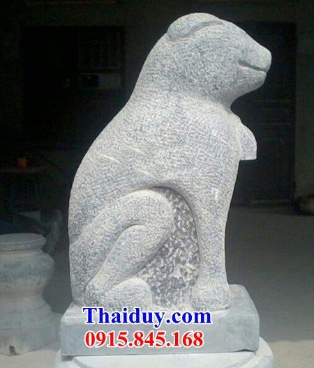 Mẫu tượng chó trấn yểm thiết kế đẹp cổ điển bằng đá