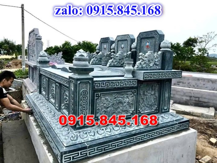 Lăng mộ đá gia đình, lăng mộ ông bà bố mẹ gia tộc, khuôn viên lăng mộ đá xanh trắng vàng granite nguyên khối, nhà mồ bằng đá để thờ tro cốt, giá nơi địa chỉ bán lăng mộ đá, kích thước lăng mộ đá cẩm thạch, lăng mộ đá tự nhiên, xây lăng mộ đá đơn giản, lan can tường bao hàng rào đá khối, nghĩa trang gia đình dòng họ bằng đá, cuốn thư bình phong trước mộ đá, đá bậc lát sân nền lăng mộ, bậc tam cấp rồng bậc thềm chiếu rồng lăng mộ, lư đỉnh hương đèn hạc thờ đá, cổng cột đá lăng mộ, 