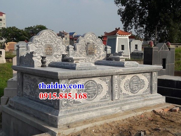 Thiết kế mộ đôi gia đình không mái bằng đá xanh tự nhiên Ninh Bình