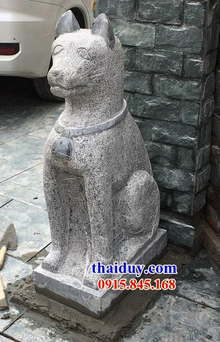 Tượng chó phong thủy trấn yểm tư gia bằng đá xanh Thanh Hóa thiết kế cổ đẹp đơn giản