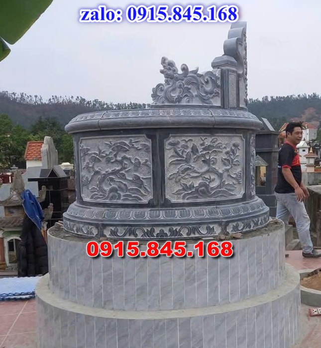 mộ đá gia đình, mộ ông bà bố mẹ gia tộc, khuôn viên mộ đá xanh trắng vàng granite nguyên khối, nhà mồ bằng đá để thờ tro cốt, giá nơi địa chỉ bán mộ đá, kích thước mộ đá cẩm thạch, mộ đá tự nhiên, xây mộ đá đơn giản, lan can tường bao hàng rào đá khối, nghĩa trang gia đình dòng họ bằng đá, cuốn thư bình phong trước mộ đá, đá bậc lát sân nền mộ, bậc tam cấp rồng bậc thềm chiếu rồng mộ, lư đỉnh hương đèn hạc thờ đá, cổng cột đá mộ, 