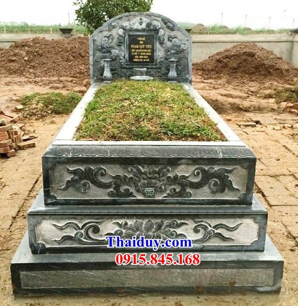 22 Mẫu mộ không mái bằng đá xanh rêu chạm khắc hoa văn tinh xảo