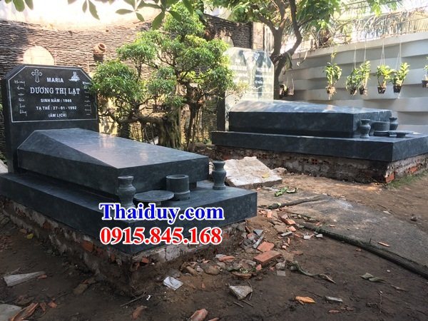 22 Mẫu mộ không mái bằng đá xanh rêu