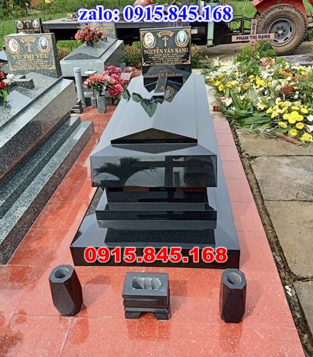 lăng mộ đá ông bà bố mẹ gia đình, mộ mồ mả đá xanh granite hoa cương nguyên khối, mộ tháp đá bảo tháp mộ sư để thờ tro cốt, mộ đôi tròn tam cấp đơn giản, mộ đá xanh đen xám trắng vàng cẩm thạch, mộ ốp chụp xi măng bán sẵn, Nơi chỗ địa chỉ xưởng làm sản xuất mộ đá mỹ nghệ điêu khắc, mộ đá công giáo đạo thiên chúa, thiết kế tư vấn vẽ mộ đá kích thước phong thủy, bia mộ đá song thân phu thê vợp chồng, kim tĩnh huyệt mộ chôn tươi kích thước lớn, mộ hậu bành đơn giản, lăng mộ đá ninh bình, mộ hung hỏa địa táng, mộ có 1 một 2 hai ba 3 mái đao che, mộ đá ninh bình thanh hóa xanh rêu, chi phí xây mộ đá lắp đặt tận nơi trọn gói,