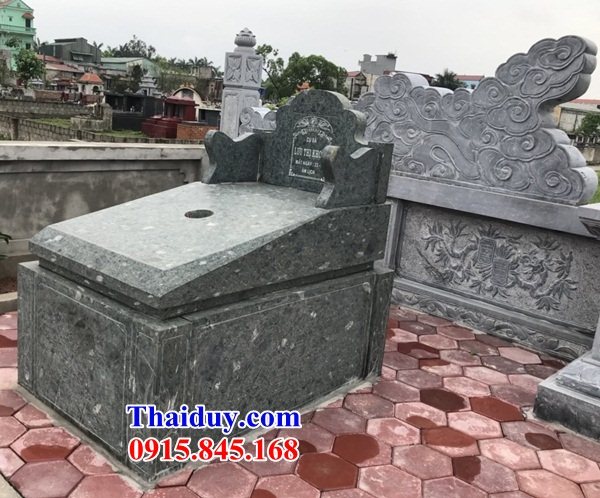 Lăng mộ bằng đá xanh rêu khối cao cấp đẹp nhất