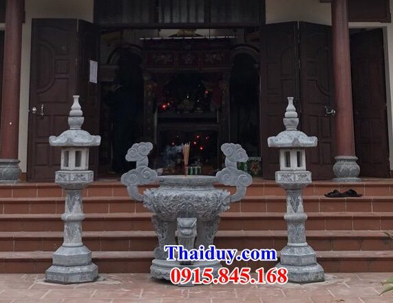 Mẫu bát hương đặt ngoài sân chùa đình đền bằng đá xanh Thanh Hóa đẹp