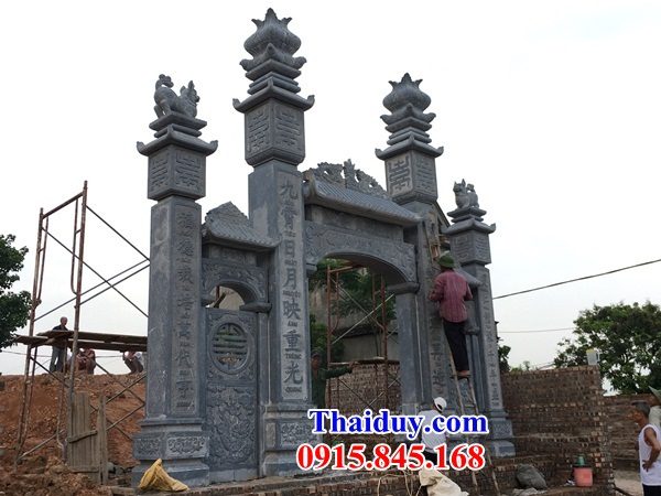 Mẫu cổng tam quan tứ trụ đình đền chùa miếu bằng đá khối tự nhiên thi công lắp đặt