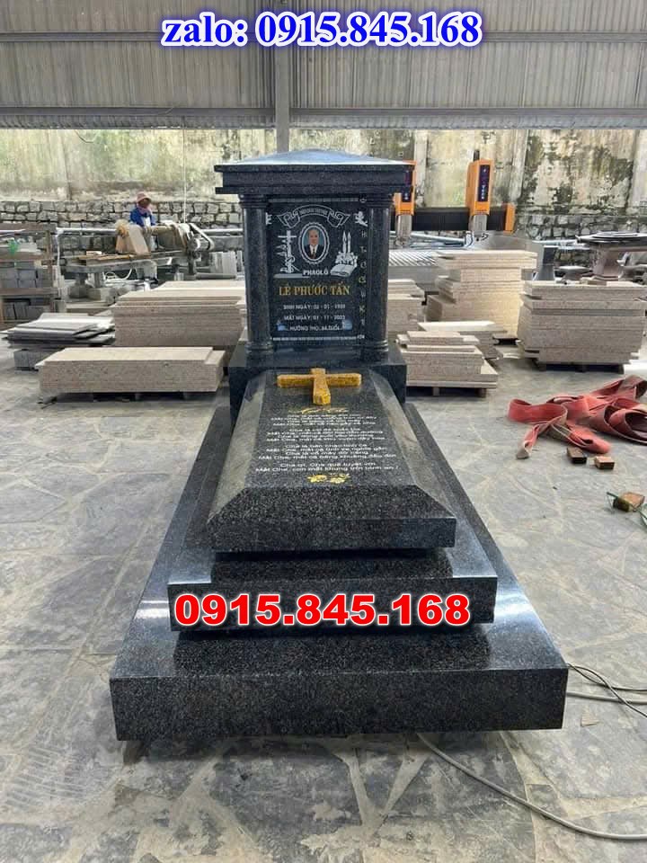 Lăng mộ đá gia đình, lăng mộ ông bà bố mẹ gia tộc, khuôn viên lăng mộ đá xanh trắng vàng granite nguyên khối, nhà mồ bằng đá để thờ tro cốt, giá nơi địa chỉ bán lăng mộ đá, kích thước lăng mộ đá cẩm thạch, lăng mộ đá tự nhiên, xây lăng mộ đá đơn giản, lan can tường bao hàng rào đá khối, nghĩa trang gia đình dòng họ bằng đá, cuốn thư bình phong trước mộ đá, đá bậc lát sân nền lăng mộ, bậc tam cấp rồng bậc thềm chiếu rồng lăng mộ, lư đỉnh hương đèn hạc thờ đá, cổng cột đá lăng mộ,