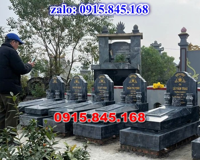 Lăng mộ đá gia đình, lăng mộ ông bà bố mẹ gia tộc, khuôn viên lăng mộ đá xanh trắng vàng granite nguyên khối, nhà mồ bằng đá để thờ tro cốt, giá nơi địa chỉ bán lăng mộ đá, kích thước lăng mộ đá cẩm thạch, lăng mộ đá tự nhiên, xây lăng mộ đá đơn giản, lan can tường bao hàng rào đá khối, nghĩa trang gia đình dòng họ bằng đá, cuốn thư bình phong trước mộ đá, đá bậc lát sân nền lăng mộ, bậc tam cấp rồng bậc thềm chiếu rồng lăng mộ, lư đỉnh hương đèn hạc thờ đá, cổng cột đá lăng mộ, 