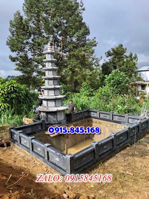 Lăng mộ đá gia đình, lăng mộ ông bà bố mẹ gia tộc, khuôn viên lăng mộ đá xanh trắng vàng granite nguyên khối, nhà mồ bằng đá để thờ tro cốt, giá nơi địa chỉ bán lăng mộ đá, kích thước lăng mộ đá cẩm thạch, lăng mộ đá tự nhiên, xây lăng mộ đá đơn giản, lan can tường bao hàng rào đá khối, nghĩa trang gia đình dòng họ bằng đá, cuốn thư bình phong trước mộ đá, đá bậc lát sân nền lăng mộ, bậc tam cấp rồng bậc thềm chiếu rồng lăng mộ, lư đỉnh hương đèn hạc thờ đá, cổng cột đá lăng mộ,