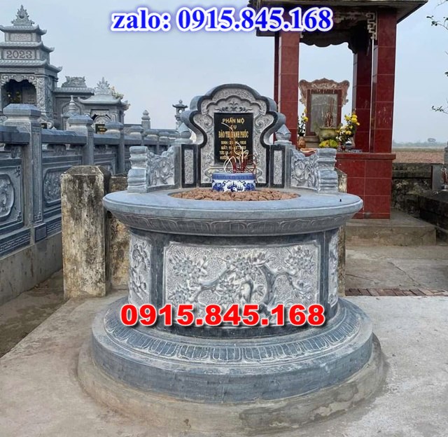 mộ đá gia đình, mộ ông bà bố mẹ gia tộc, khuôn viên mộ đá xanh trắng vàng granite nguyên khối, nhà mồ bằng đá để thờ tro cốt, giá nơi địa chỉ bán mộ đá, kích thước mộ đá cẩm thạch, mộ đá tự nhiên, xây mộ đá đơn giản, lan can tường bao hàng rào đá khối, nghĩa trang gia đình dòng họ bằng đá, cuốn thư bình phong trước mộ đá, đá bậc lát sân nền mộ, bậc tam cấp rồng bậc thềm chiếu rồng mộ, lư đỉnh hương đèn hạc thờ đá, cổng cột đá mộ,