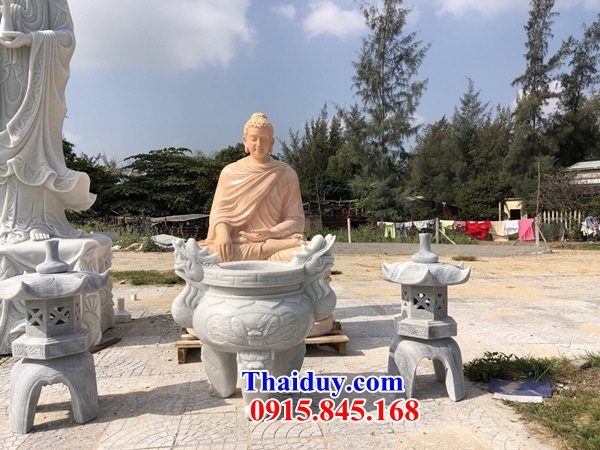 01 Đỉnh lư hương bằng đá đẹp bán tại Yên Bái