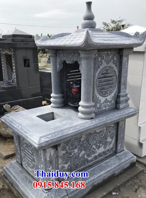 01 Mẫu mộ mồ mả đá tự nhiên nguyên khối một mái gia đình ông bà bố mẹ dòng họ đẹp bán tại Thái Nguyên