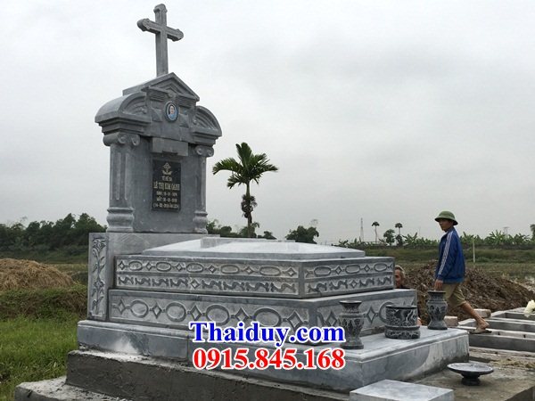 01 Mộ công giáo đạo thiên chúa giáo bằng đá đẹp bán tại Bắc Ninh