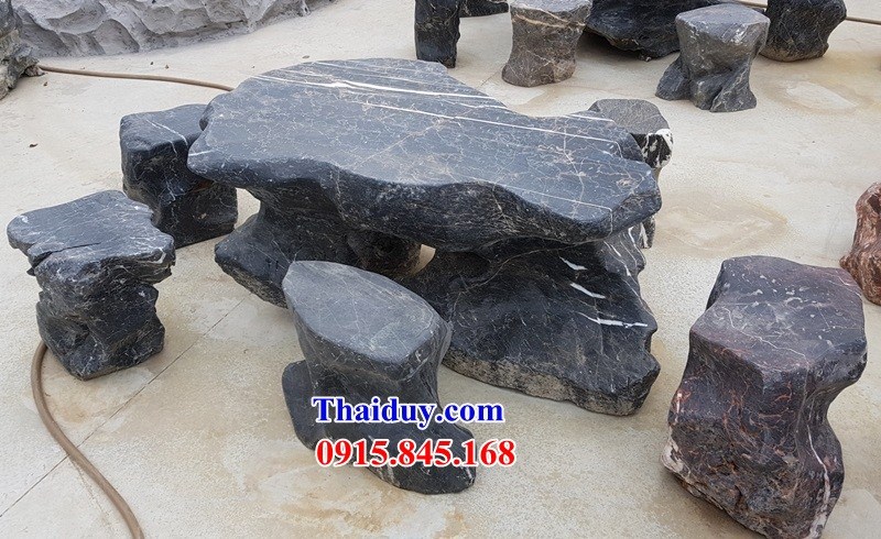 02 Bàn ghế đá ninh bình nguyên khối đặt sân vườn biệt thự tự gia đẹp bán tại Bắc Giang