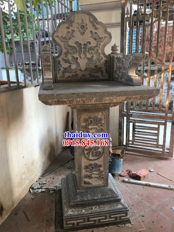 03 Cây hương miếu bàn thờ sơn thần linh thổ địa cửu trùng ông thiên bằng đá tự nhiên nguyên khối đẹp bán tại Lạng Sơn