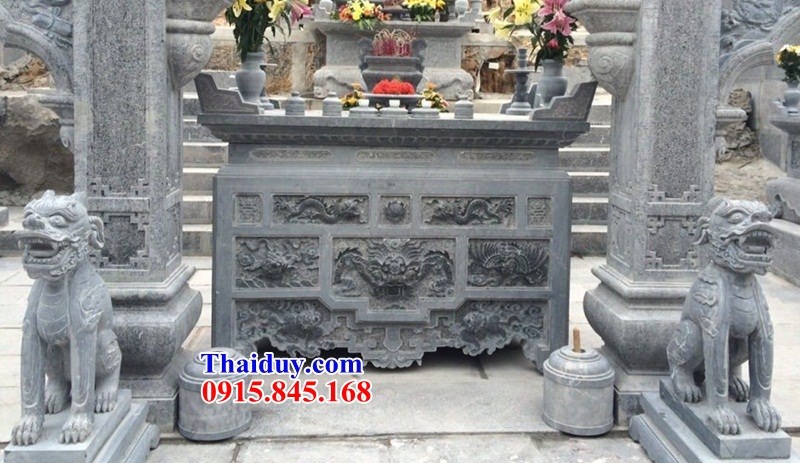 04 Bàn lễ bằng đá ninh bình nguyên khối để ngoài sân đình đền chùa miếu nhà thờ từ đường nghĩa trang khu lăng mộ mồ mả gia đình dòng họ đẹp bán Nam Định