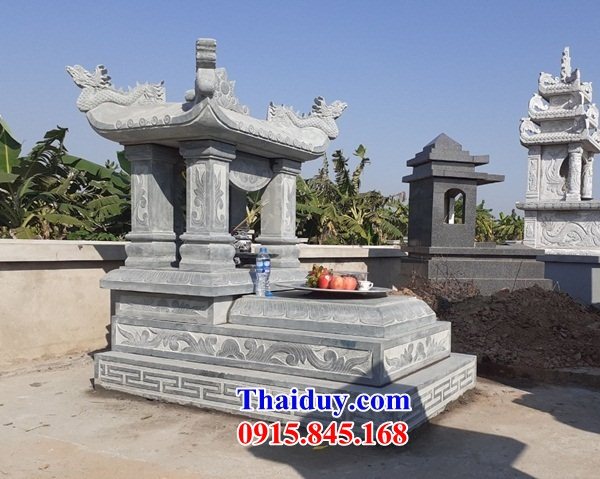 05 Mẫu mộ mồ mả đá tự nhiên nguyên khối ông bà bố mẹ gia đình dòng họ một mái đẹp bán tại Hà Giang