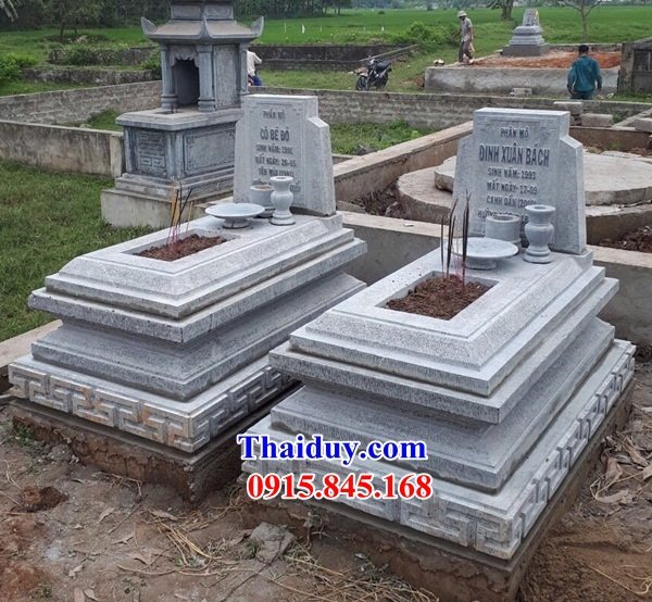 06 mẫu mộ đá xanh không mái đẹp nhất hiện nay