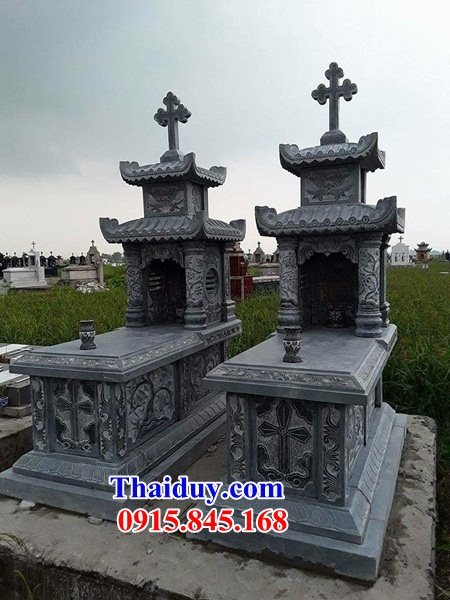 07 Mộ công giáo bằng đá đẹp bán tại Thái Bình