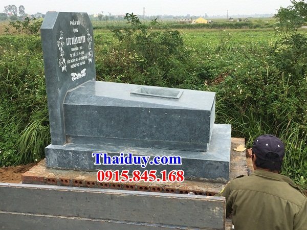 09 Mẫu mộ đá liền nguyên khối đẹp tại Bình Thuận