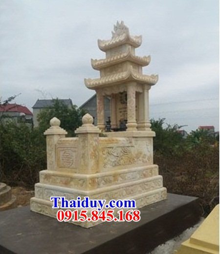 09 Mộ đá ba mái đẹp bán tại Hà Giang