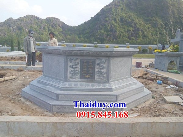09 Mộ hình lục lăng bằng đá xanh tự nhiên gia đình ông bà bố mẹ đẹp bán tại Thừa Thiên Huế
