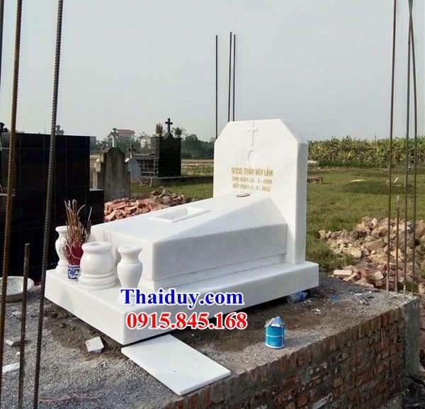11 Mộ mồ mả ông bà bố mẹ gia đình dòng họ đơn giản bằng đá trắng đẹp bán tại Lào Cai