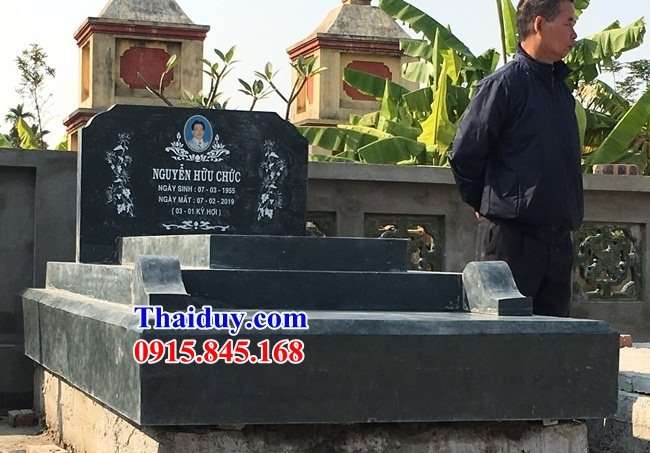 11 Mộ mồ mả ông bà bố mẹ gia đình dòng họ đơn giản bằng đá xanh rêu đẹp bán tại Lào Cai