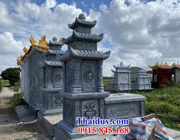 12 Mộ mồ mả đá tự nhiên nguyên khối ba mái gia đình dòng họ ông bà bố mẹ đẹp bán tại Lai Châu