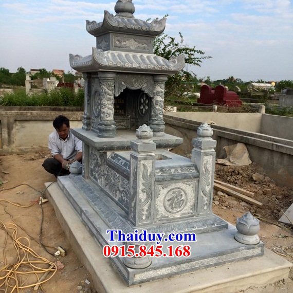 12 Mộ mồ mả gia đình dòng họ ông bà bố mẹ hai mái bằng đá tự nhiên nguyên khối bán tại Ninh Bình