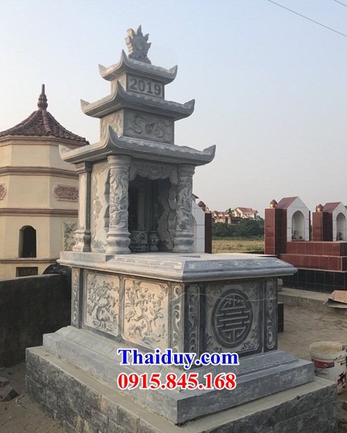 16 Mộ mồ mả đá xanh ba mái gia đình ông bà bố mẹ dòng họ đẹp bán tại Quảng Bình
