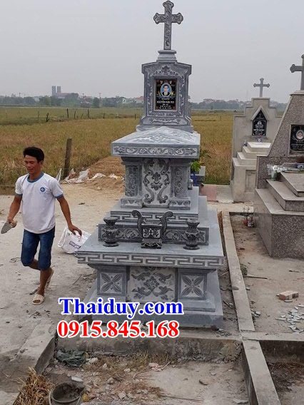 17 Mộ công giáo bằng đá đẹp bán tại Hà Giang