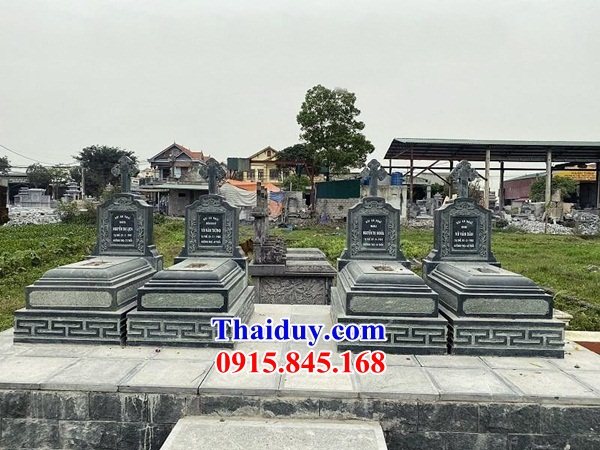 21 Mẫu mộ đạo thiên chúa công giáo bằng đá xanh rêu cao cấp thiết kế đơn giản
