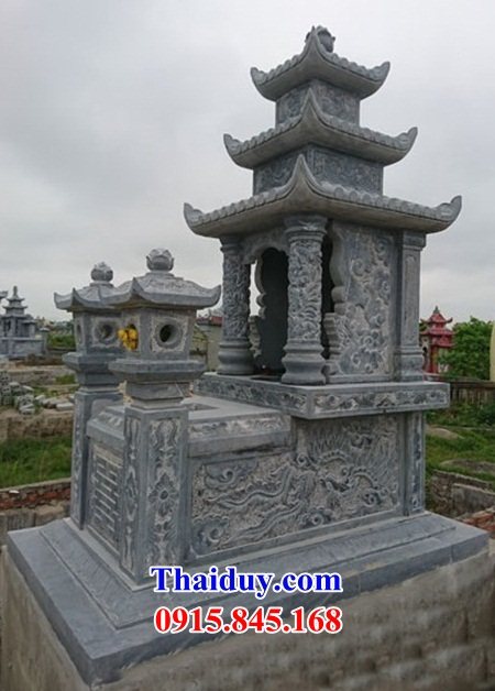 23 Mộ mồ mả đá xanh ba mái cất giữ để đựng hũ hộp hài cốt gia đình dòng họ ông bà bố mẹ ba má đẹp bán tại Phú Yên