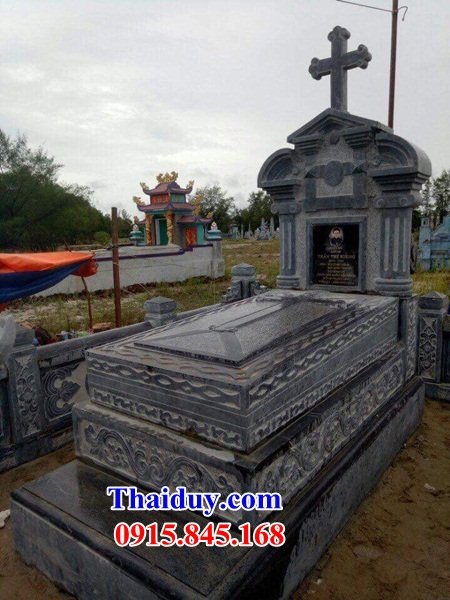 26 Mộ lăng mồ mả công giáo đạo thiên chúa bằng đá tự nhiên nguyên khối bán tại Thừa Thiên Huế