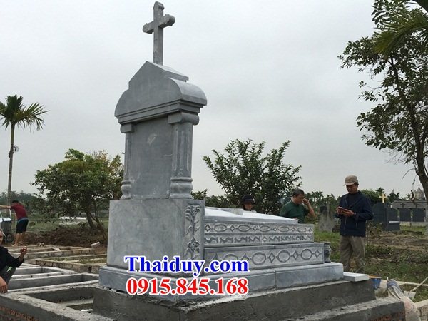 28 Mộ lăng mồ mả công giáo đạo thiên chúa bằng đá xanh đẹp bán tại Quảng Nam