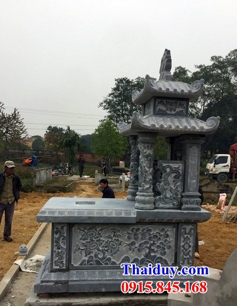 37 Mộ mồ mả bố mẹ ông bà gia đình dòng họ hai mái bằng đá tự nhiên nguyên khối đẹp bán tại Nghệ An