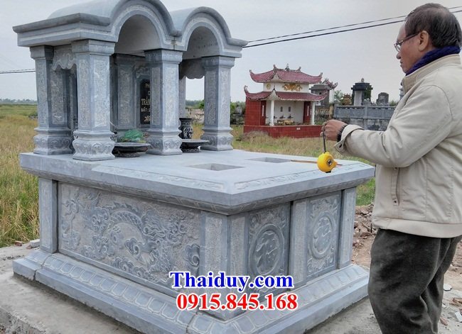 38 Mộ mồ mả đôi hai ba ngôi liền nhau cất giữ để đựng hũ tro hài cốt gia đình dòng họ ông bà bố mẹ ba má bằng đá đẹp bán tại Kiên Giang