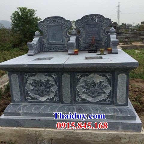 38 Mộ mồ mả đôi hai ba ngôi liền nhau cất giữ để đựng hũ tro hài cốt gia đình dòng họ ông bà bố mẹ ba má bằng đá thanh hóa đẹp bán tại Kiên Giang