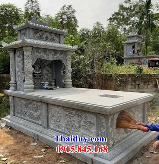 42 Mộ mồ mả gia đình dòng họ ông bà bố mẹ hai mái bằng đá thanh hóa đẹp bán tại Đà Nẵng