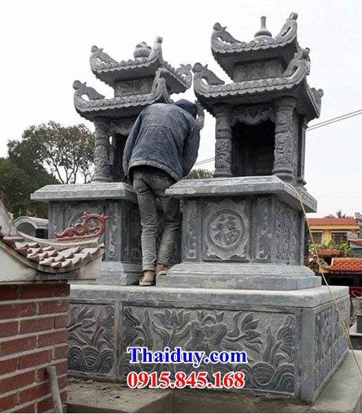 43 Mộ mồ mả ông bà bố mẹ gia đình dòng họ hai mái bằng đá thanh hóa đẹp bán tại Quảng Nam