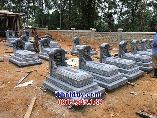 55 Mộ mồ mả đá tự nhiên liền nguyên khối cao cấp hiện đại đơn giản không mái tam ba năm cấp đẹp bán tại Hà Giang