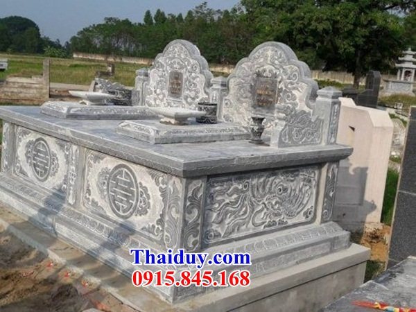 61 Mộ mồ mả đôi hai ba bốn ngôi liền nhau cất giữ đựng hũ tro hài cốt ông bà gia đình dòng họ bố mẹ bằng đá thanh hóa đẹp bán tại Quảng Ngãi