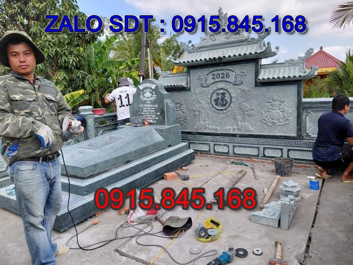 mộ đá gia đình, mộ ông bà bố mẹ gia tộc, khuôn viên mộ đá xanh trắng vàng granite nguyên khối, nhà mồ bằng đá để thờ tro cốt, giá nơi địa chỉ bán mộ đá, kích thước mộ đá cẩm thạch, mộ đá tự nhiên, xây mộ đá đơn giản, lan can tường bao hàng rào đá khối, nghĩa trang gia đình dòng họ bằng đá, cuốn thư bình phong trước mộ đá, đá bậc lát sân nền mộ, bậc tam cấp rồng bậc thềm chiếu rồng mộ, lư đỉnh hương đèn hạc thờ đá, cổng cột đá mộ,