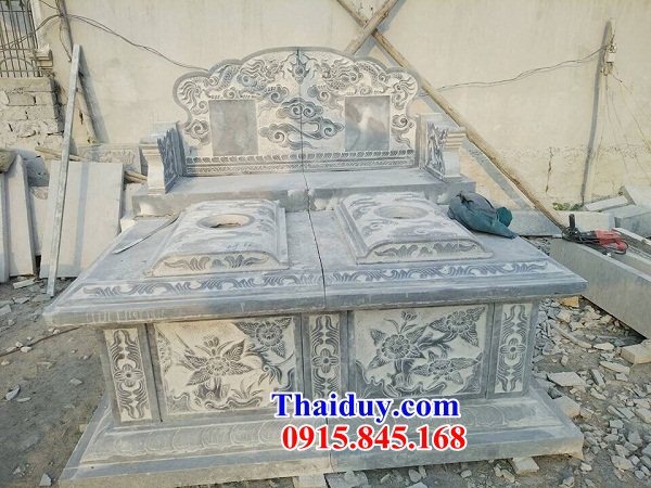 Mẫu lăng mộ đôi gia đình bằng đá không mái