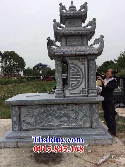 Mẫu mộ ba mái ba đao thiết kế hiện đại bằng đá xanh tự nhiên Ninh Bình