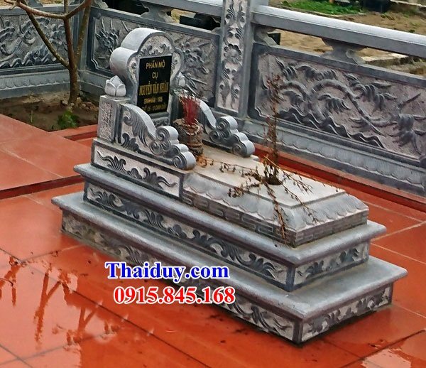 Mẫu mộ tam cấp không mái bằng đá nguyên khối Thanh Hóa giá rẻ