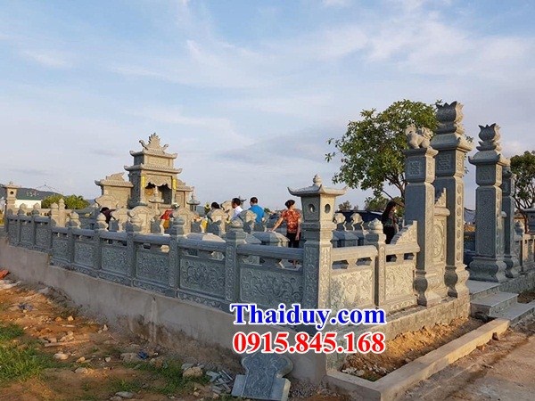Xây 19 lăng mộ bằng đá đẹp nhất Bắc Giang